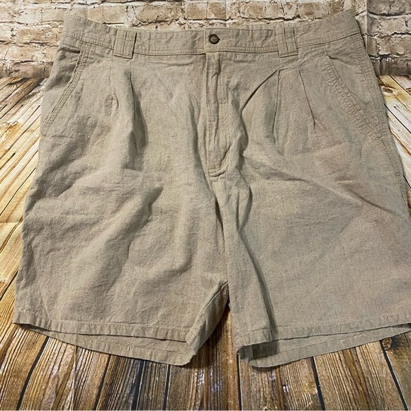 Baxter Brand Natural Tan Linen Cotton Pleated Chino Shorts - Picture 1 of 4
